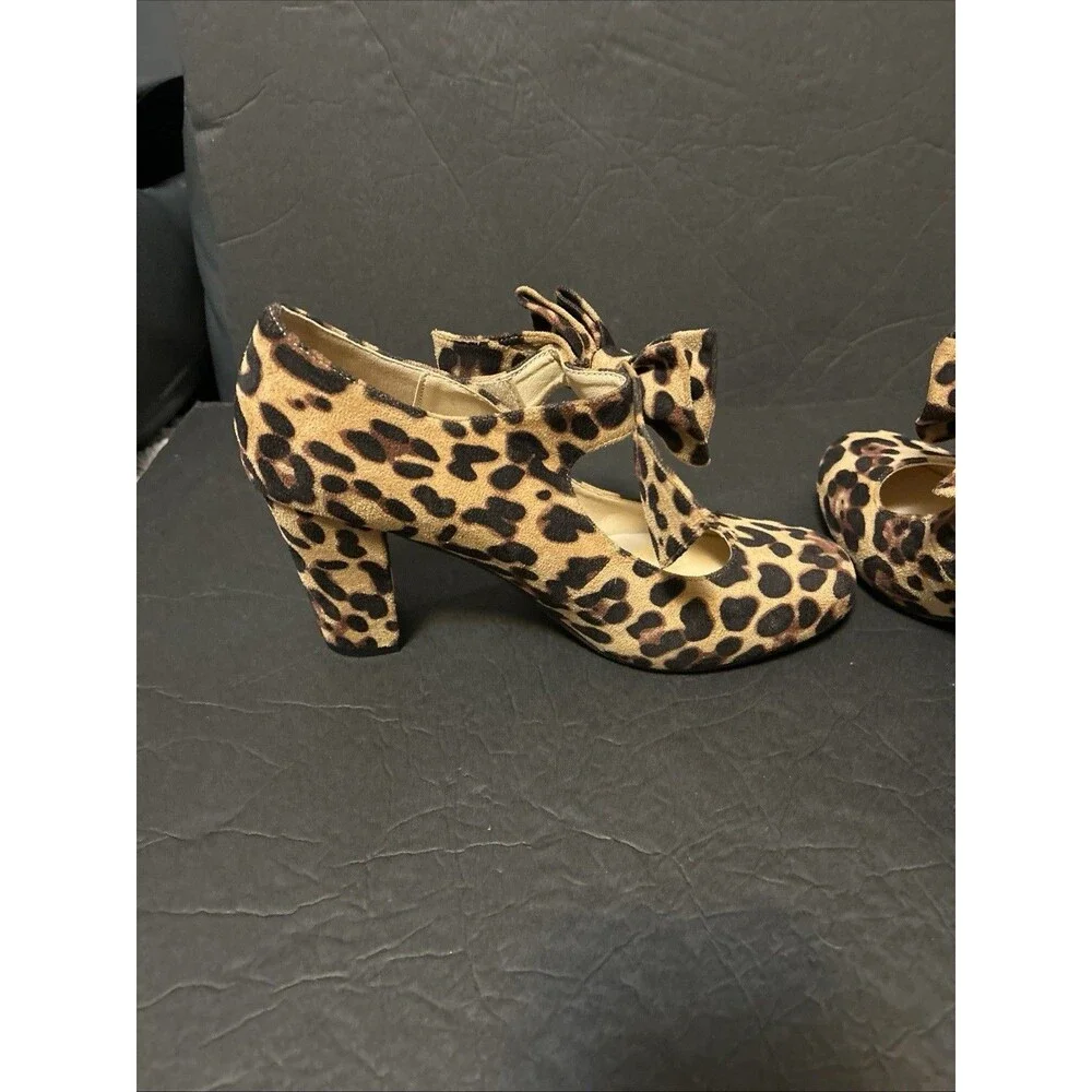 Maiernisi Jessi Leopard Print Dress Shoes Heels Bow Detail Block Heel  Size 9.5